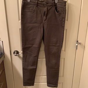 Olive straight stretch jeans